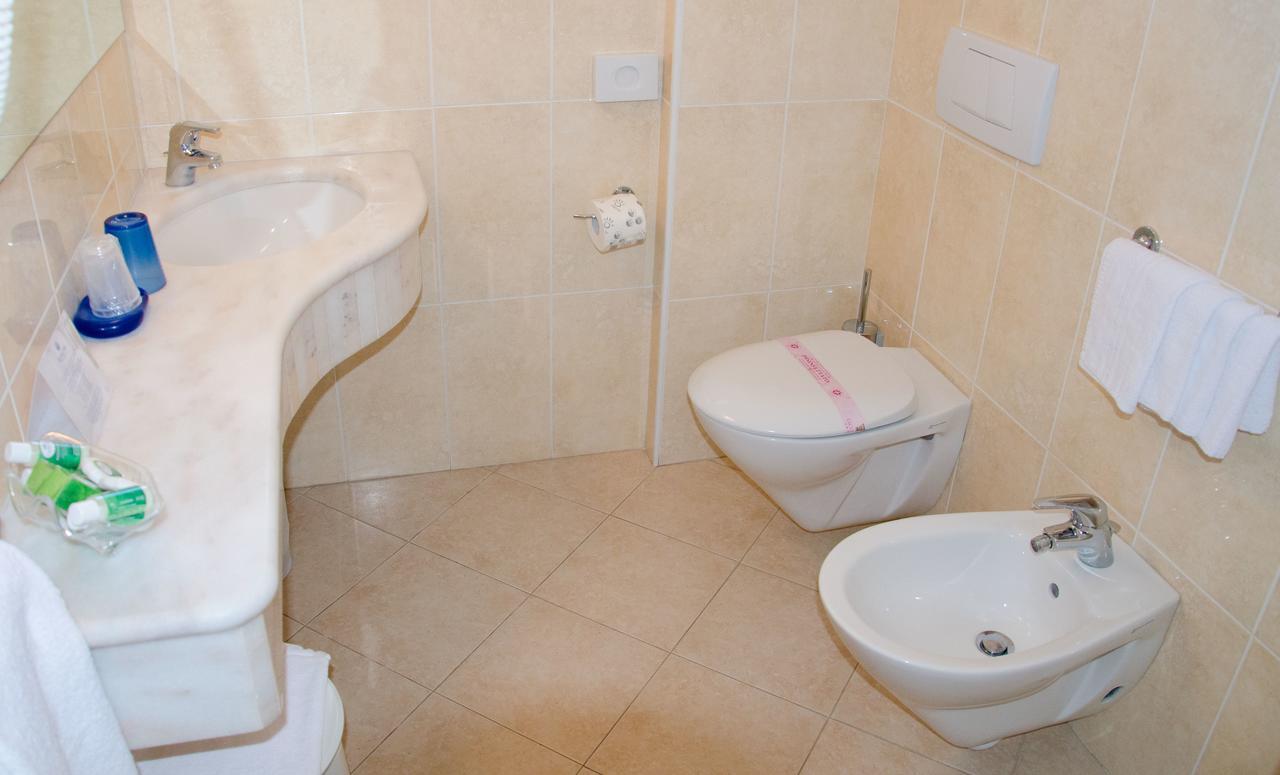Almaluna Hotel & Resort Alba Adriatica Zewnętrze zdjęcie